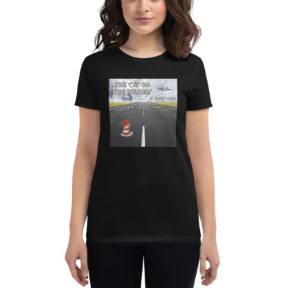Eden's End 'The Cat On The Runway' Women's Short-Sleeve T-Shirt - Image 2